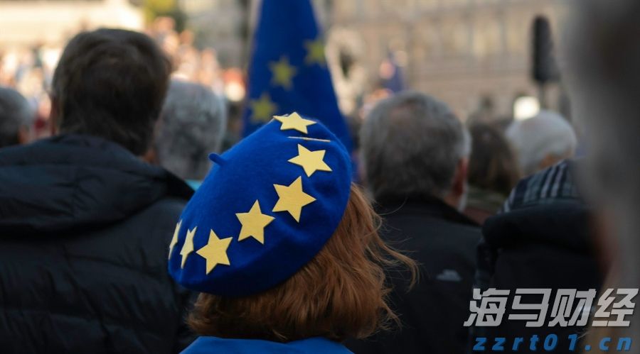 晶圆代工业务前景迷雾重重 英特尔(INTC.US)股价重挫超8% 凭空消失年内涨幅