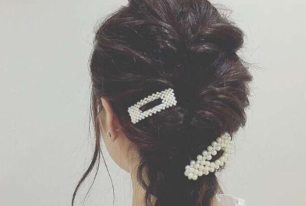 美股异动 | 比特币相关股票普遍下跌 Coinbase(COIN.US)下滑逾4%